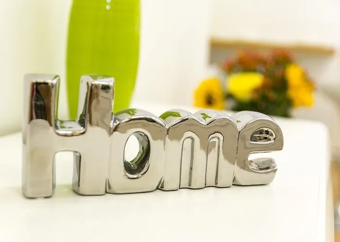 Convenience & Chic By The Basilica Apartament *